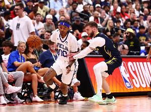 最新NBA热火vs骑士低调看直播_最新NBA热火vs骑士低调看直播在线观看_免费看直播